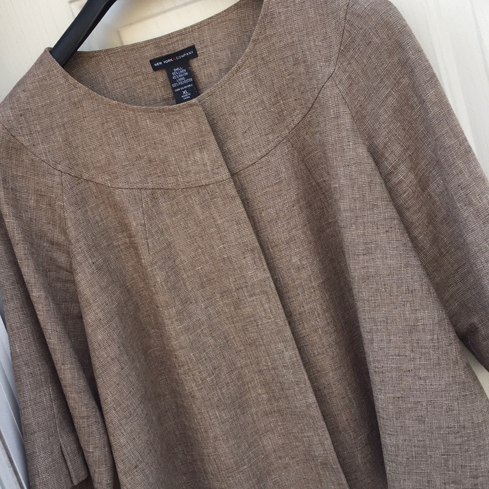 Cropped blazer
